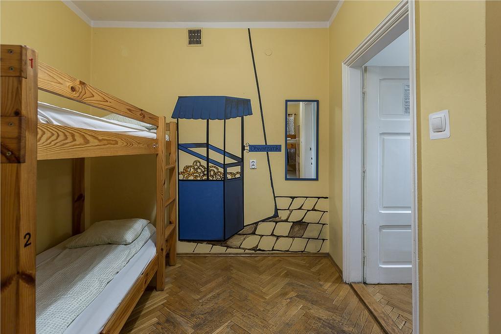 Cracow Hostel Krasków Exterior foto